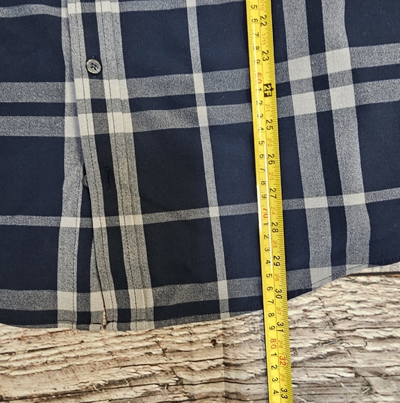 Mizzen + Main Flannel Button Shirt Men's Size XXL Trim Navy Plaid - Picture 5 of 8